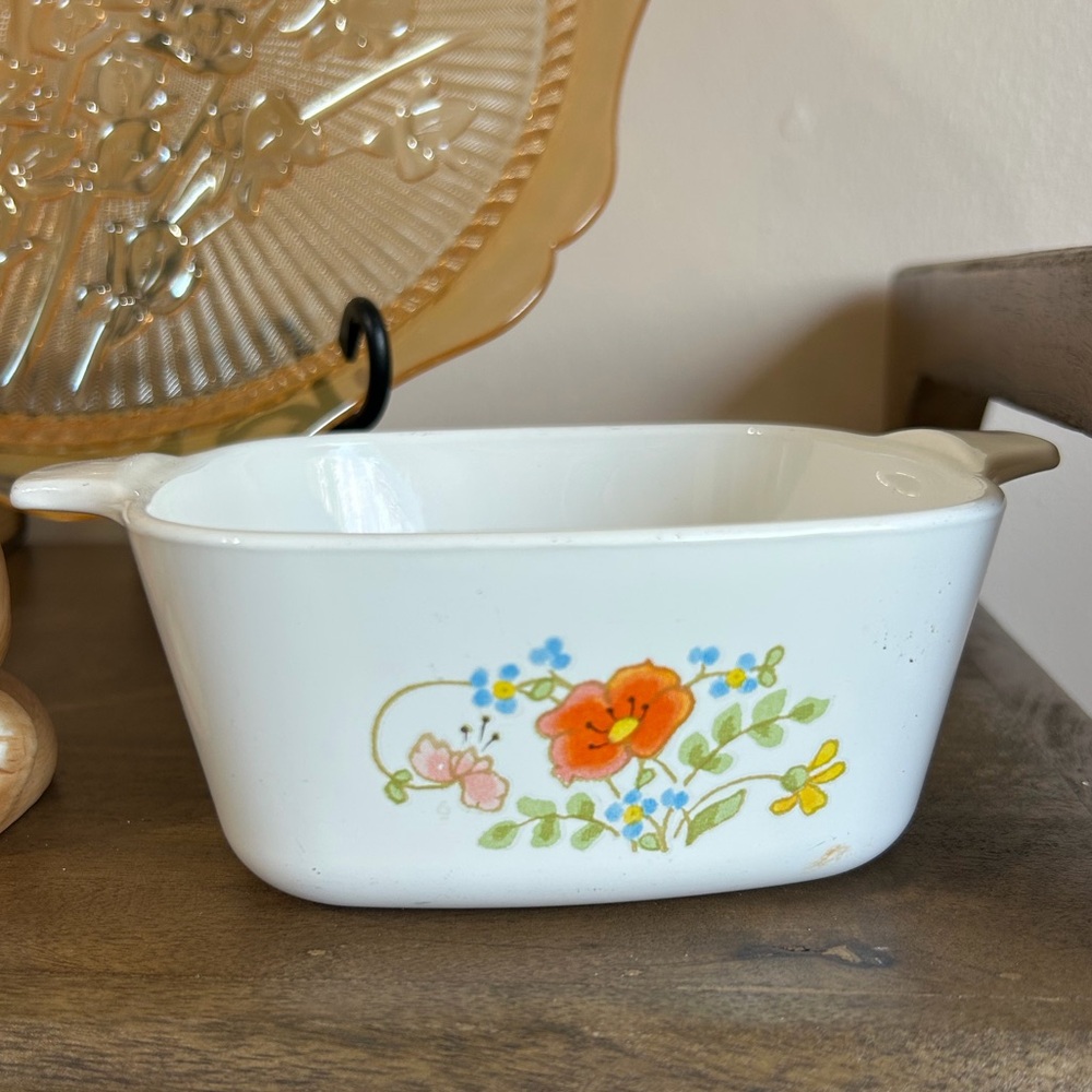 Corningware Vintage small white floral baking dish with orange poppy motif